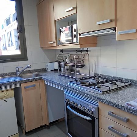 برشلونة Private Rooms Near Las Ramblas المظهر الخارجي الصورة